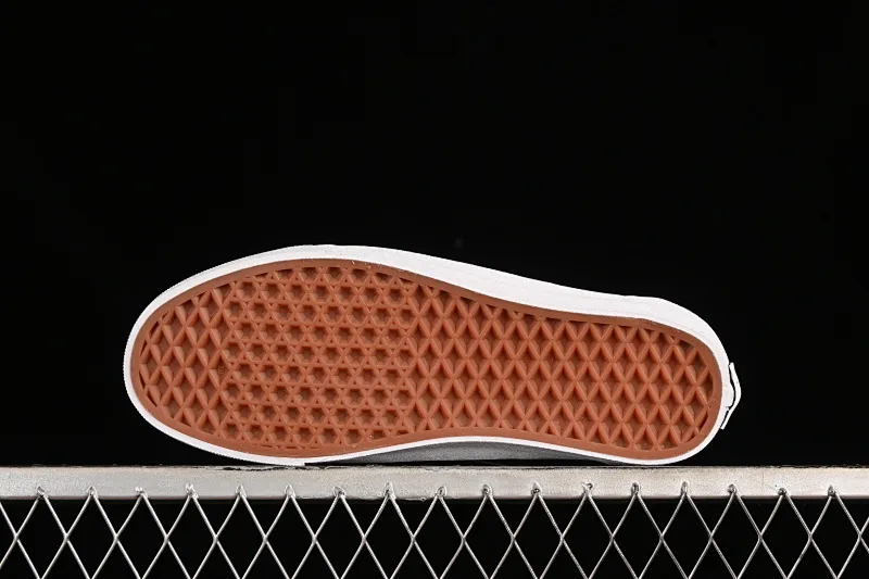 All categories Vans Vans series Vans Mid Vans Sk8-Mid Reissue 83 high-end branch blue stitching suede casual retro skateboard shoes VN000CQDDWR